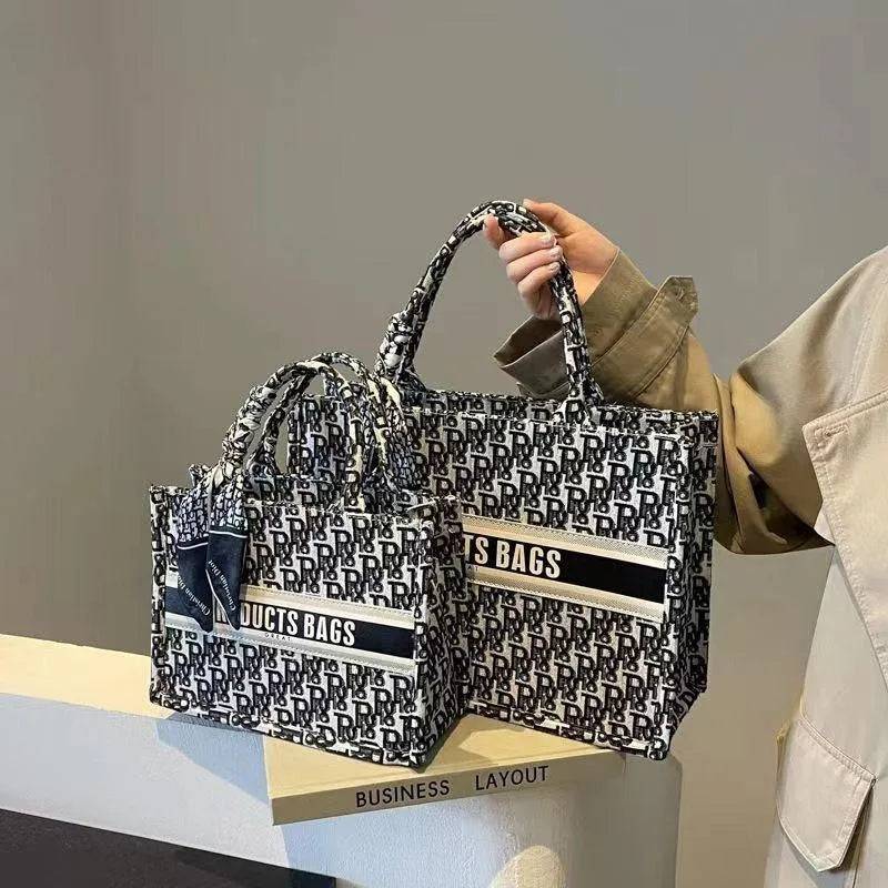 Designer 41cm&36cm classic sketch Beach bags shopping handbags luxury purses capacity cherry blossom Book Totes BD3